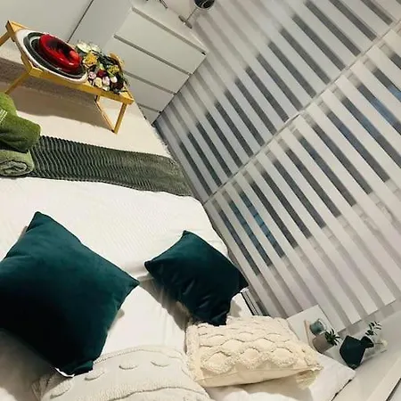 Apartment M